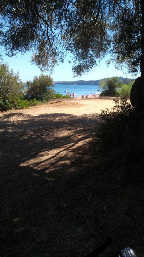 Takis Haikos House Two Minutes Walk To The Beach Peroulia 보우네리아 외부 사진